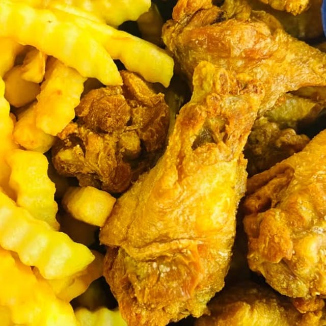 10 Pcs. Wings Combo.